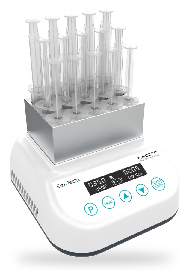 Exo-Tech dry bath with syringes